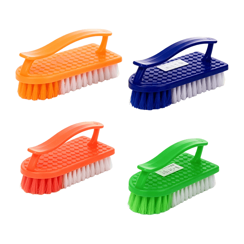 Long Handle Garment Brush for Hard-to-Reach Areas