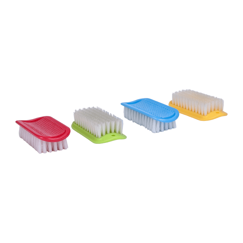 Ultra-Lightweight Clothing Brush