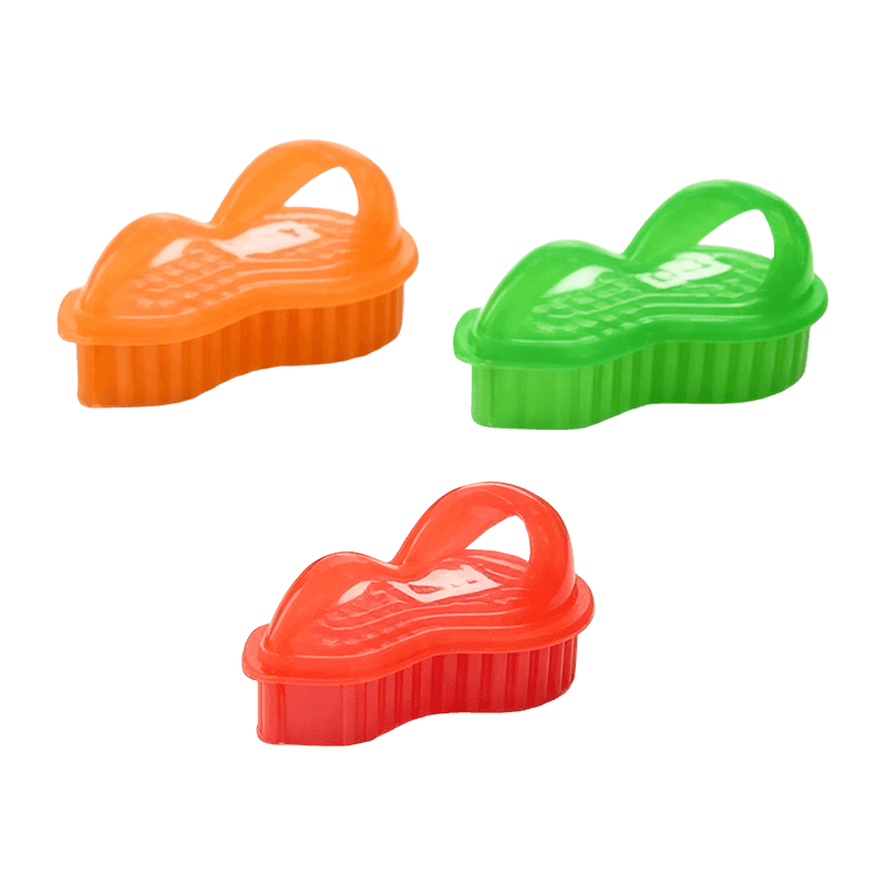 Compact Plastic Travel Brush